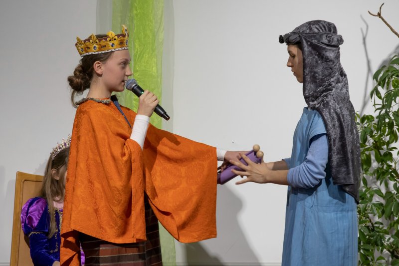 Nehemia & K&ouml;nig WN